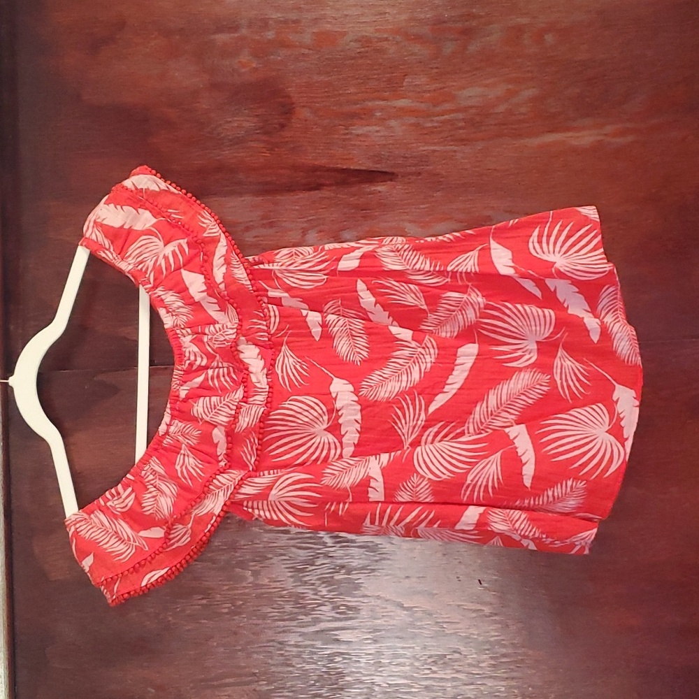 Boden ruffled top